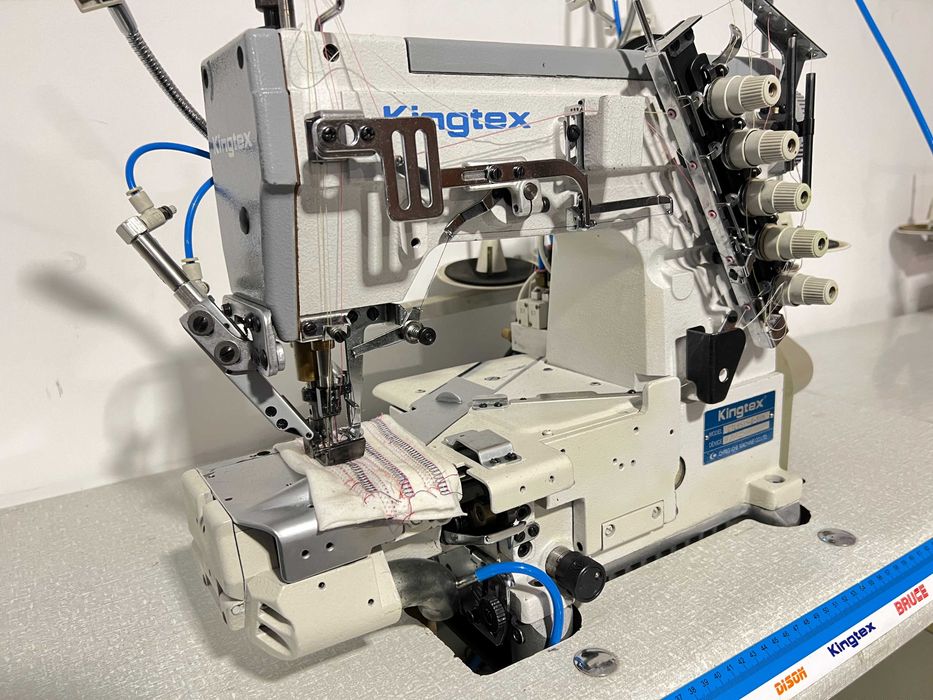Máquina de Recobrimento e Bainhas – Kingtex