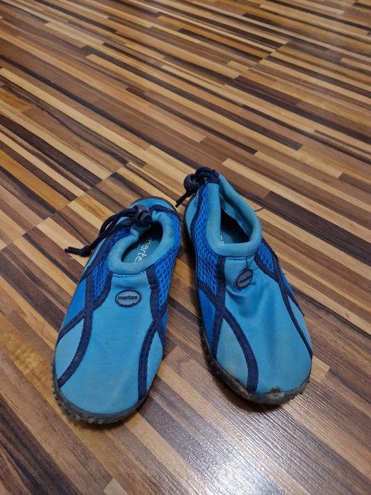 Buty do wody r. 28