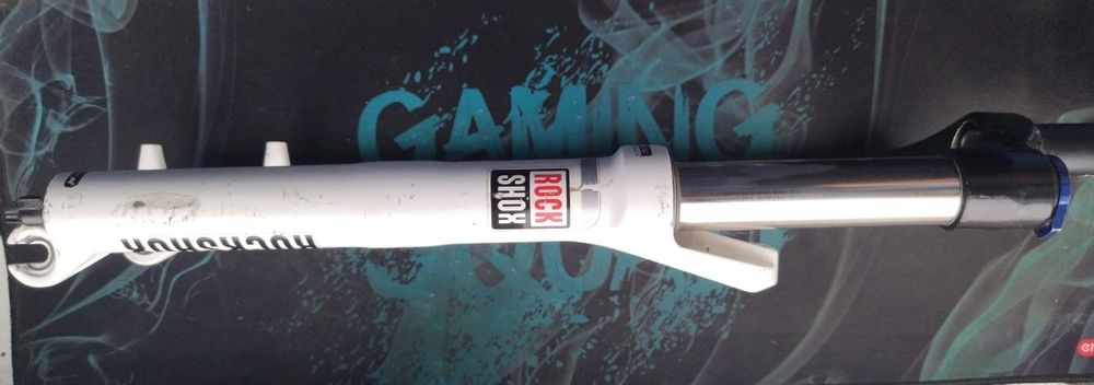 Вилка воздушная  RockShox Recon 26 120