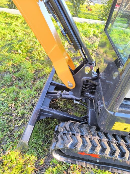 Minikoparka Leite 1600 kg