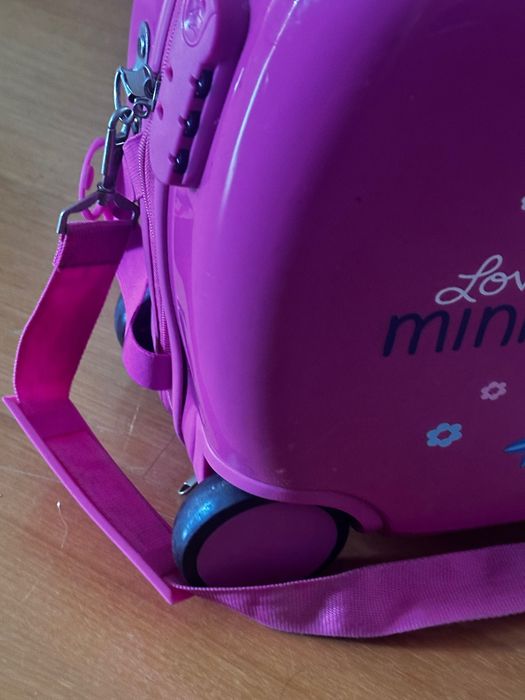 Conjunto de viagem Trolley e necessaire Disney