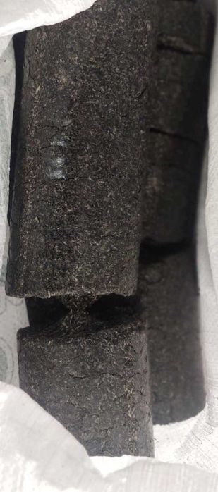 Вугілля брикети пелети тепло і затишок