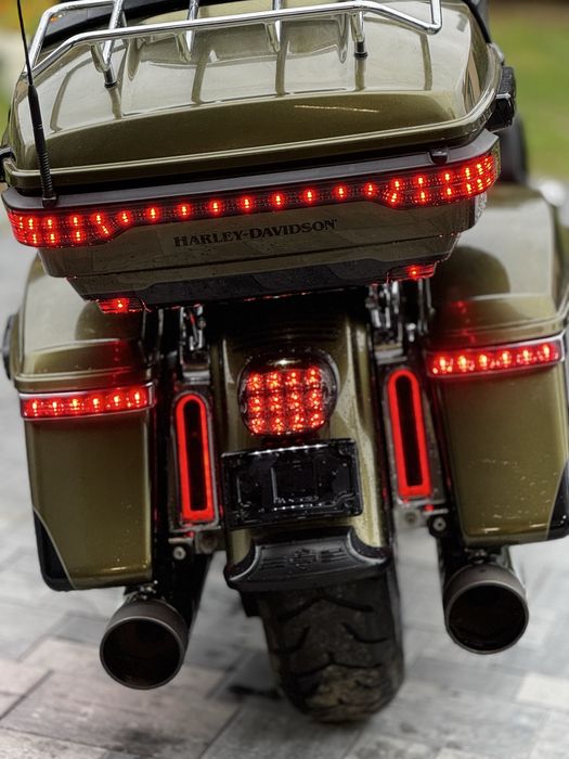 Harley davidson ultra limited zamiana
