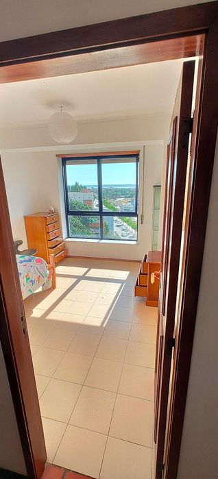 Quarto para arrendar no Centro de Aveiro