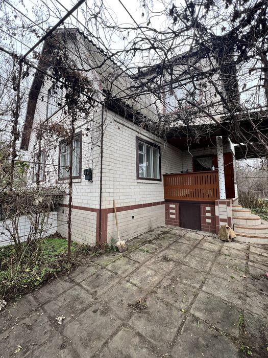 Продам гарну ДАЧУ з шикарним каміном кооп. ЗАЛІССЯ 12000$