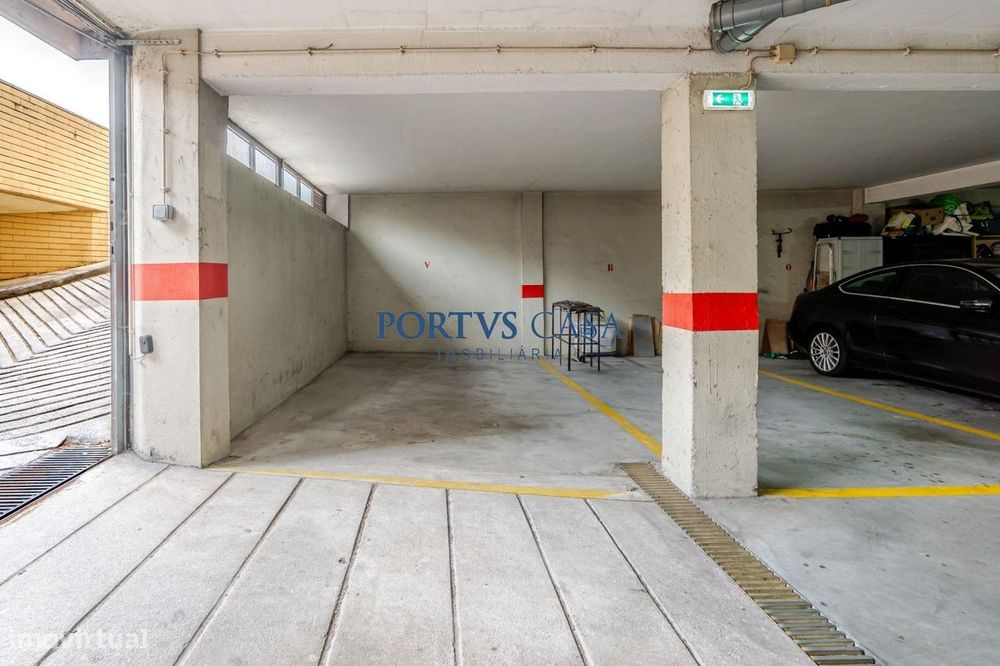 T1 com Garagem em Leça da Palmeira