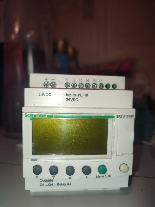 интеллектуальное реле SR2A101BD, Zelio Logic SR2 SR3,