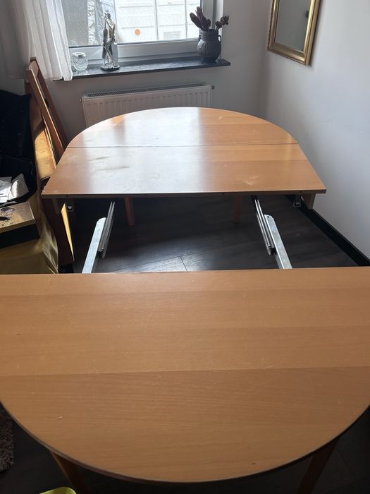 Stòł rozkładany i 6 krzeseł