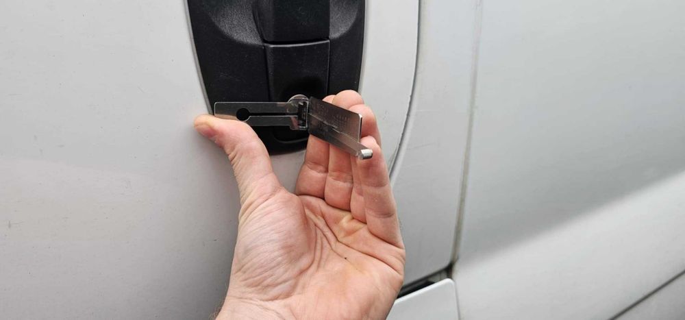 Ślusarz Toruń - Awaryjne Otwieranie Drzwi, Samochodów, Zamków