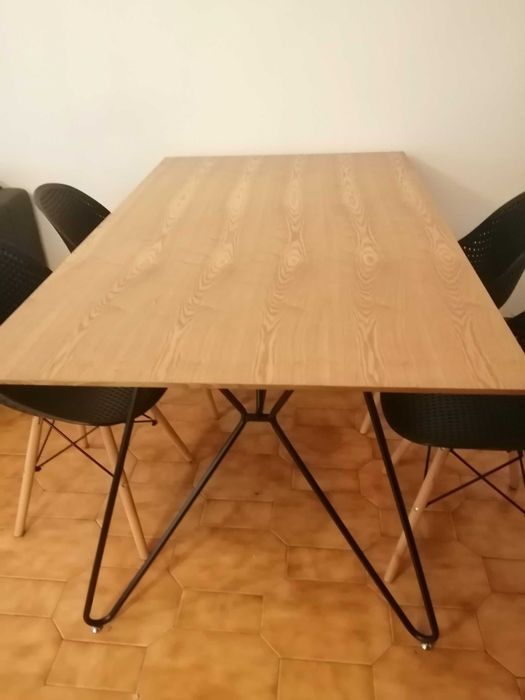 Mesa sala de jantar Sklum +4 cadeir
