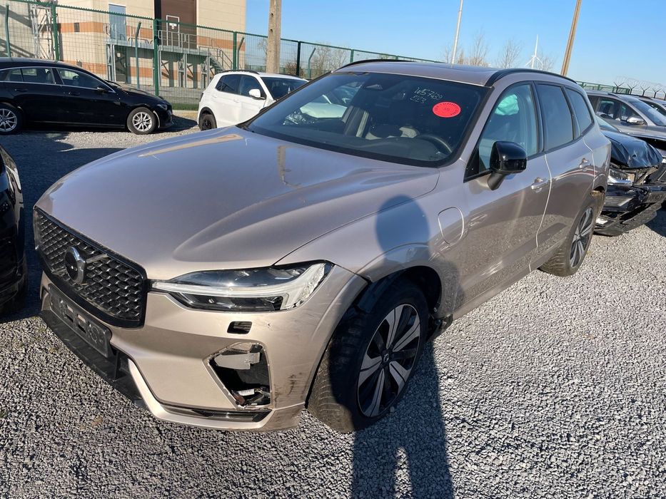 Volvo XC 60 uszkodzony