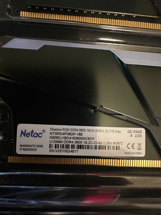 Kit DDR4 Memória ram 2 x 8GB 3600 cl18