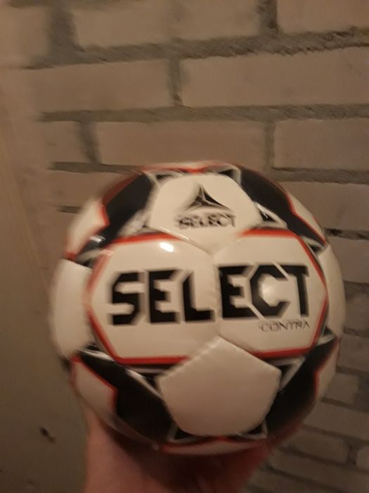 Piłka select contra.