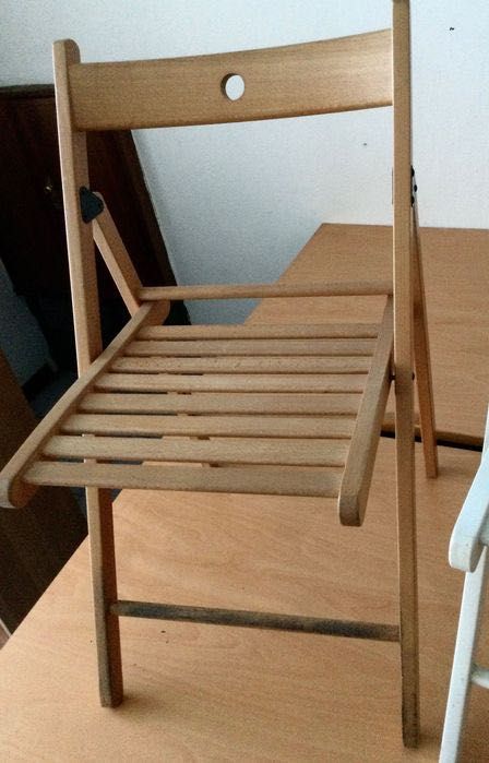 Cadeira madeira IKEA