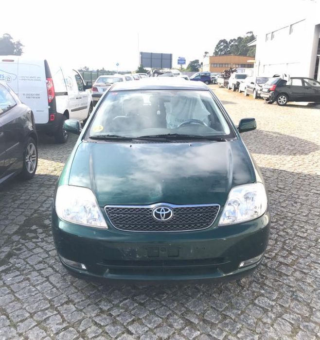 Toyota Corolla E12 1.6 VVT-I 4P 2004 - Para Peças