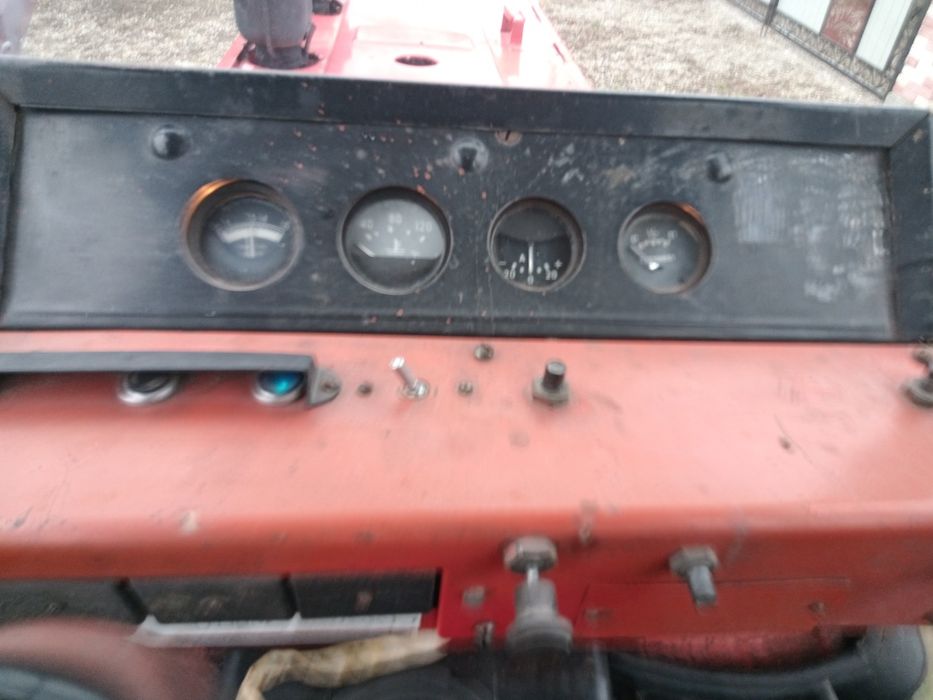 Трактор ЮМЗ-6АКЛ