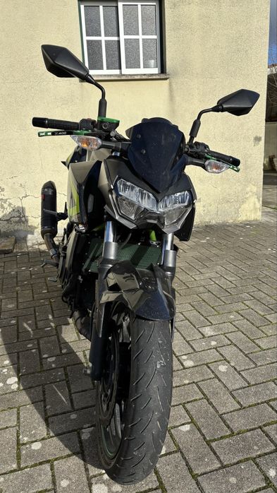 Mota Kawasaki Z400
