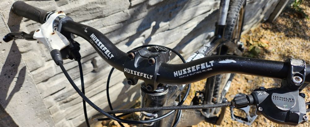 Rower Mtb Dirt Stunt Dartmoor Street Style Sr Suntour Hussefelt Nowa