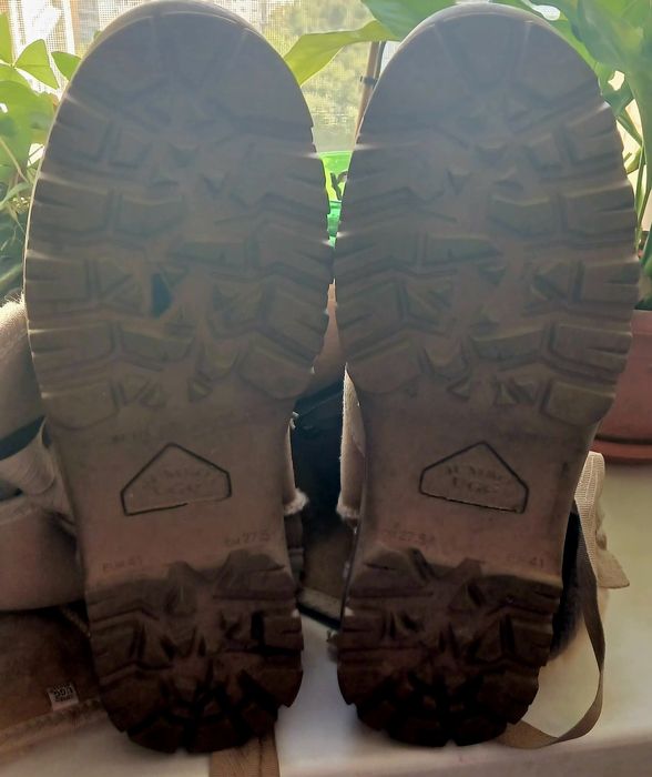 Класична вінтажна модель UGG Australia із серії Roxy Tall