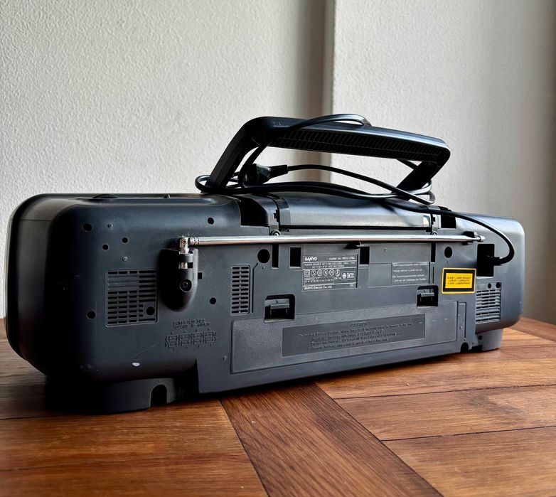 Aparelhagem Sanyo MCD-Z16L