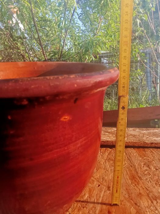 Porządna grubościenna ceramiczna donica