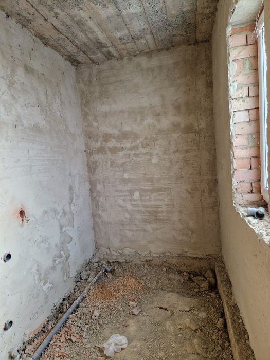 Продаж будинку в р-ні Роща ( верх)