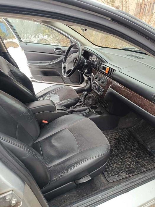 Chrysler Sebring 2.L b+gaz