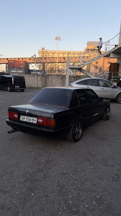 BMW E30 седан м20б20