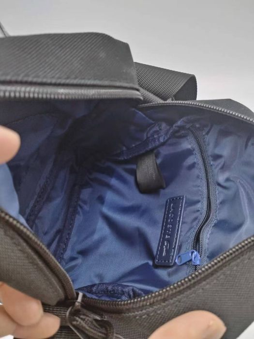 Сумка мужская  Lacoste чоловіча сумка  VERTICAL CAMERA BAG UNISEX