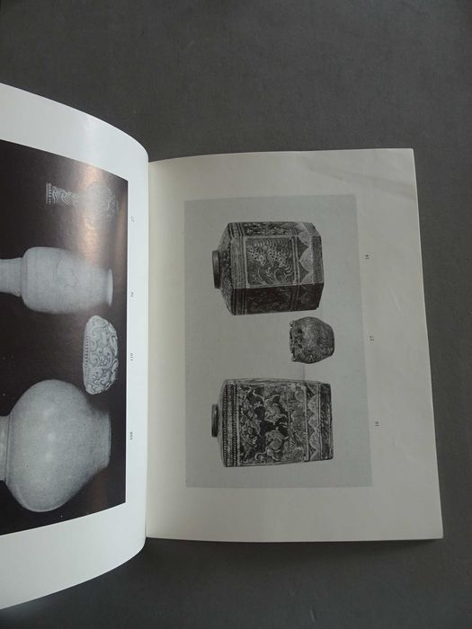 Catálogo de louças da China e da Pérsia - Arte Antiga Séc. VII XVIII