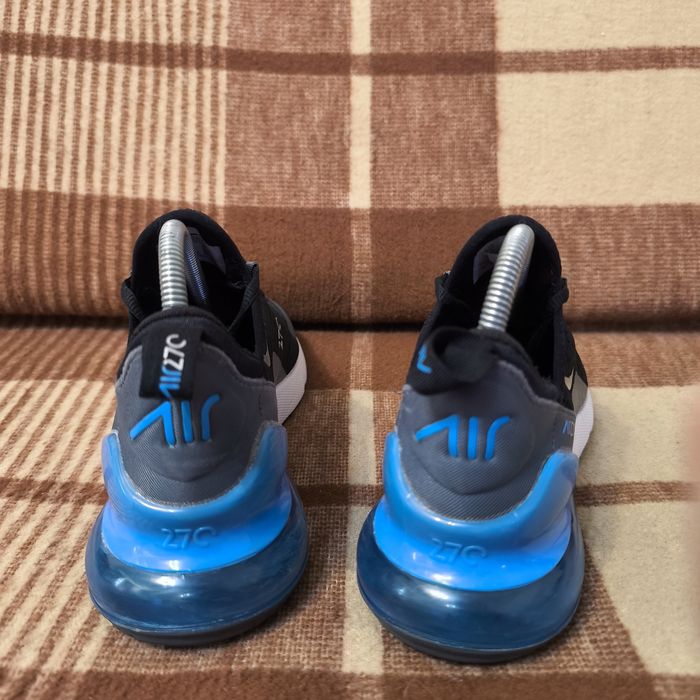 Кросівки Nike air max 270