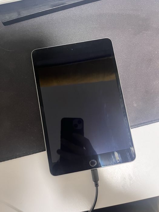 apple ipad mini 4 - купити планшети - Ціна на OLX.ua