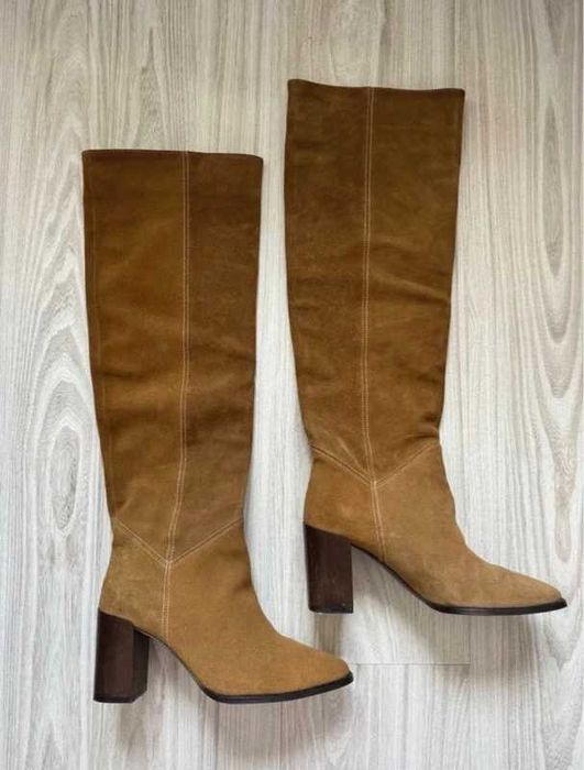 Brązowe beżowe skórzane kozaki buty botki na słupku Massimo Dutti