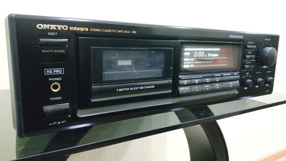 Касетна дека Onkyo Integra TA-2850 ! 3 Motors ! Зроблено в Японії !