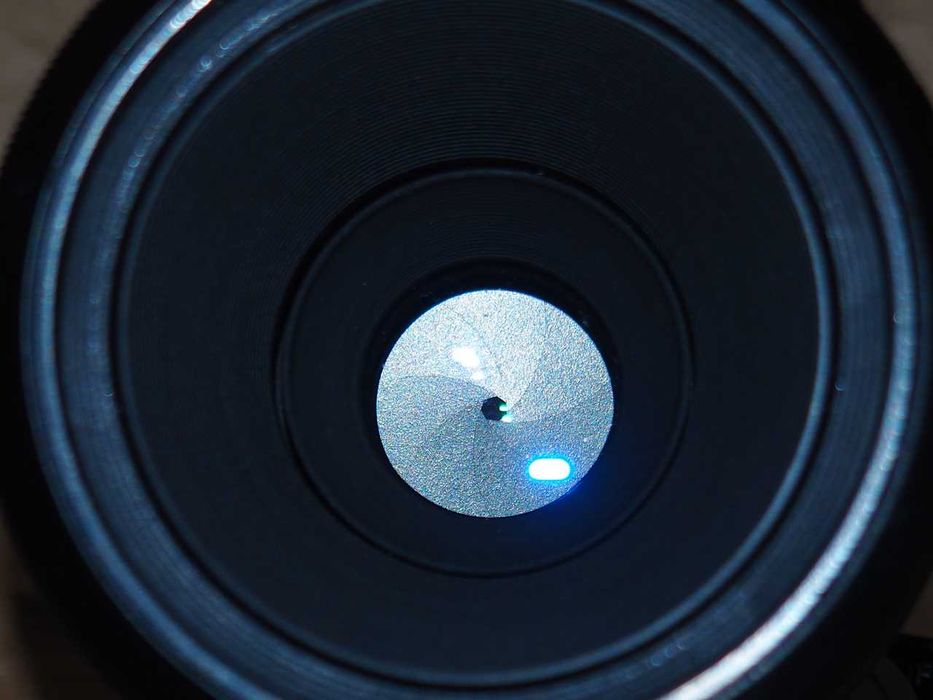 Obiektyw Minolta AF Macro 50mm f2.8.