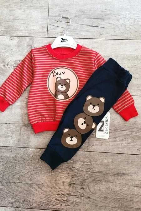 Zoe Kids piękny czerwony komplet w misie 9 miesięcy