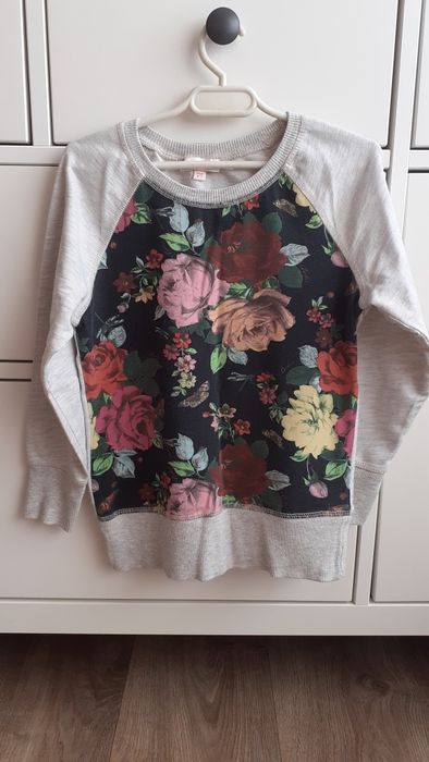 Bluzka w kwiaty 122/128