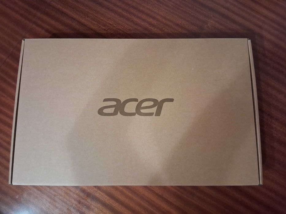 Computador portátil ACER Aspire Go 15 e impressora HP