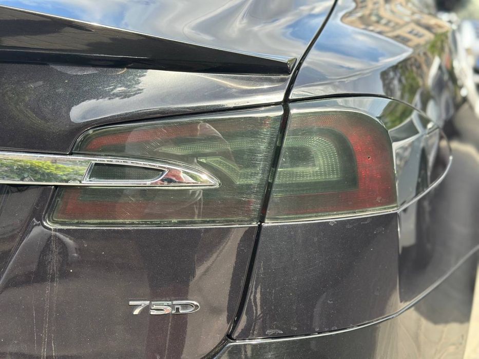 Tesla Model S 2016  Европа