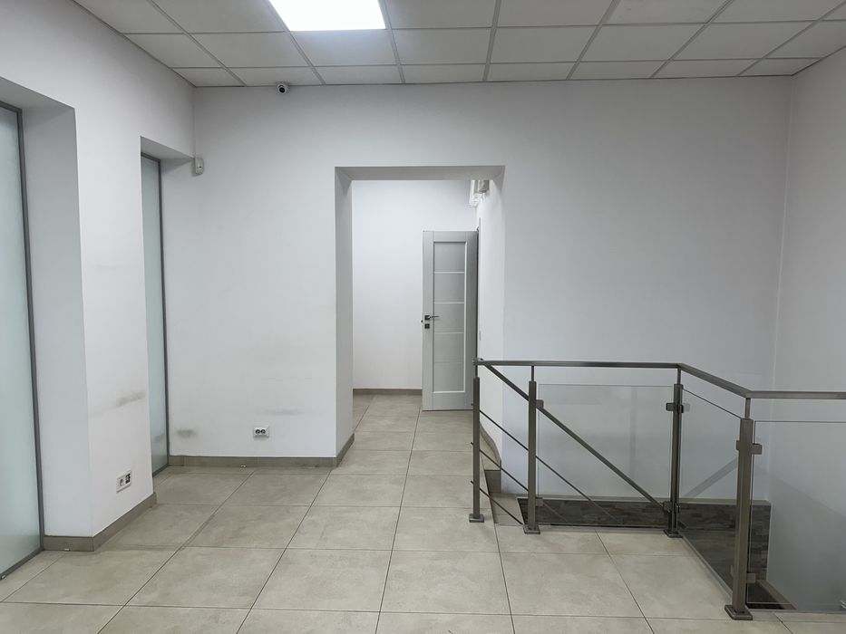 Оренда офісу 65 м.кв., в. Руставелі