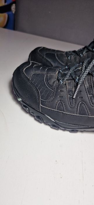 Merrell 42.         .