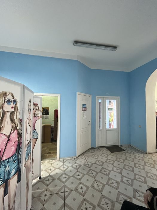Продаж комерційної нерухомості  з діючим бізнесом