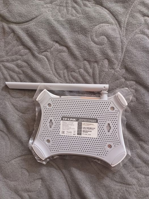 TP-Link TL-WR720N Беcпроводной маршрутизатор