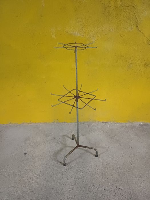 Expositor de colares