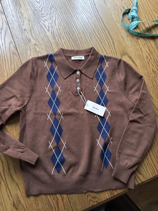 Кофта міу міу нова колекція