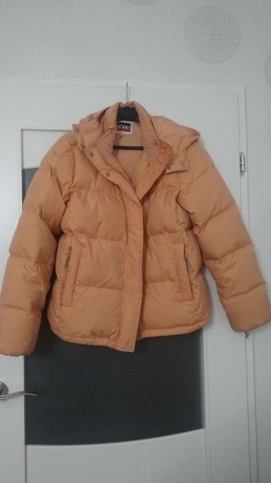 Levi's Kurtka damska  zimowa, puchowa rozmiar L