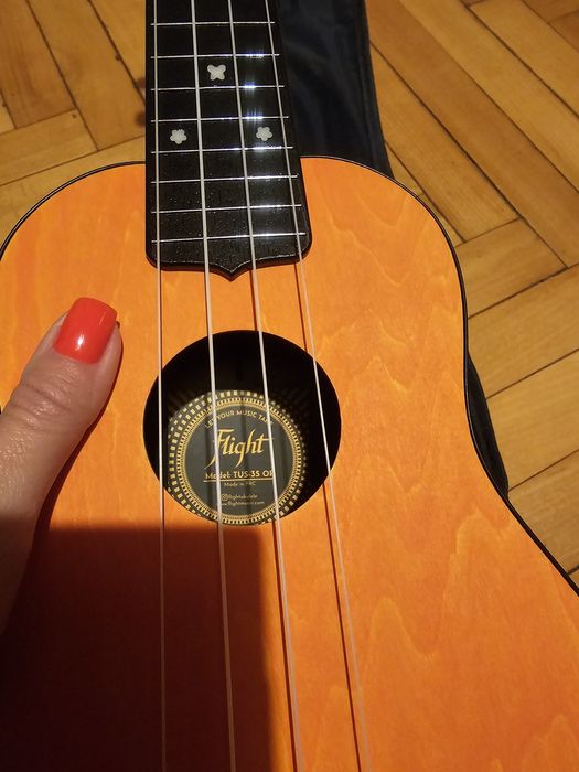Гитара укулеле Flight