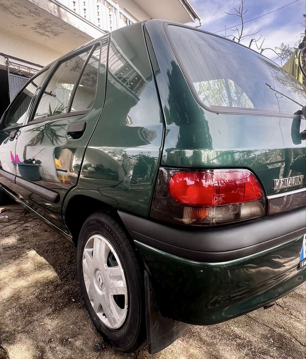 Renault clio 1.2 - gasolina