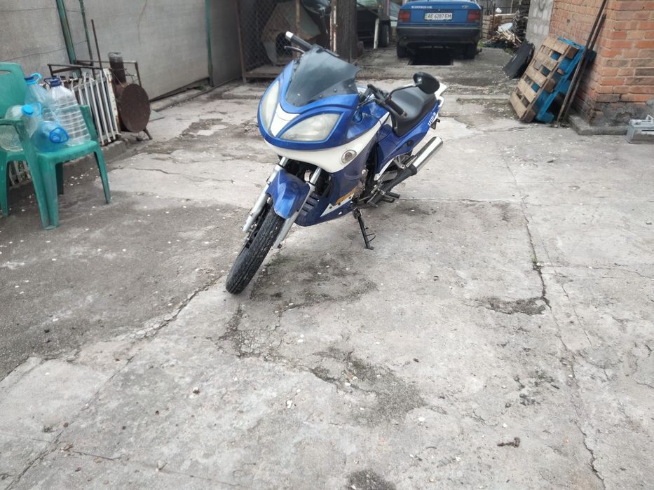 Продам мотоцикл ліфан лф125-30