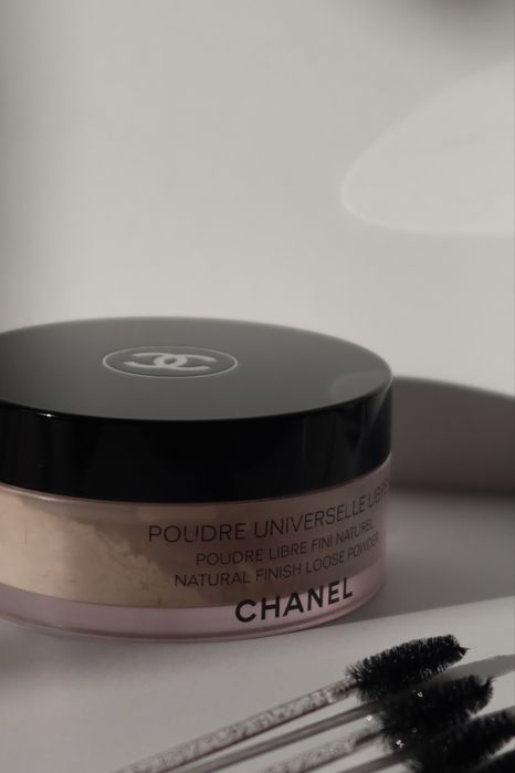 Розсипчаста пудра Chanel Poudre Universelle Libre